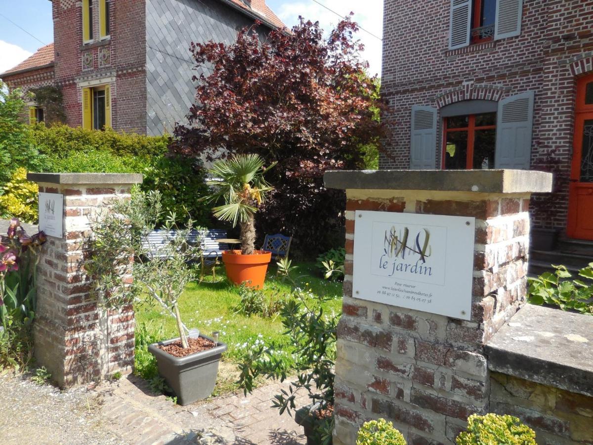 Le Jardin-chambres d'hôtes en Baie Cahon Exterior foto